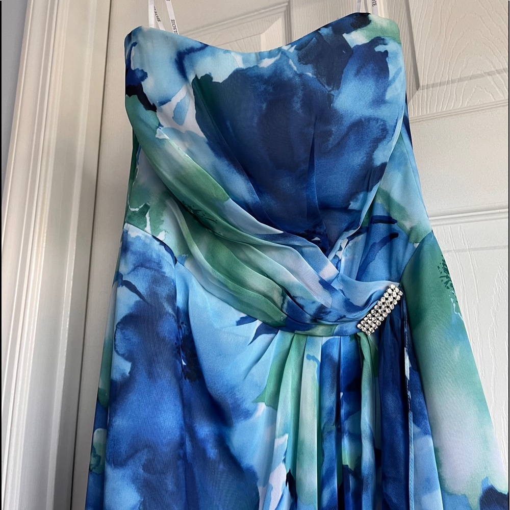 Belsoie party dress size 10